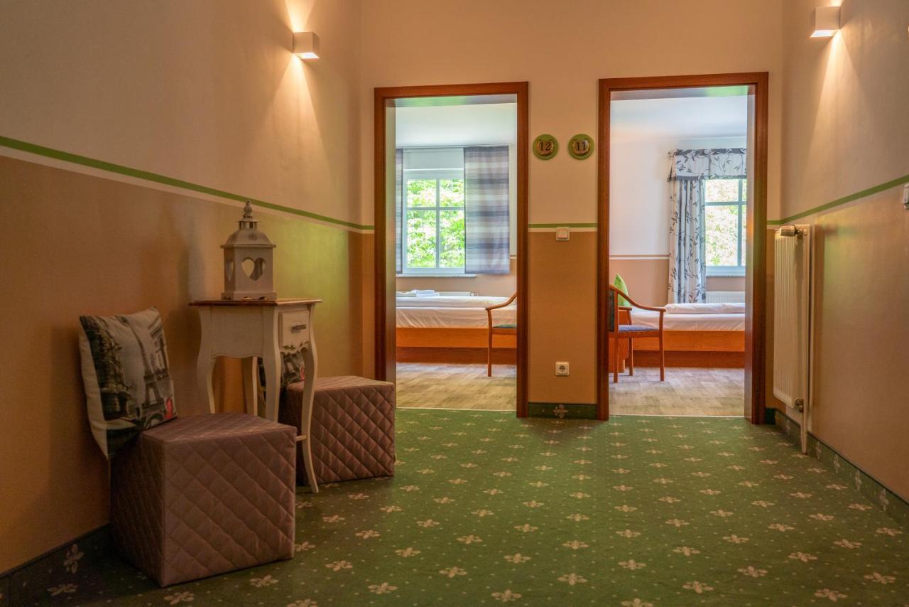 Parkhotel Neustadt Garni Esterno foto