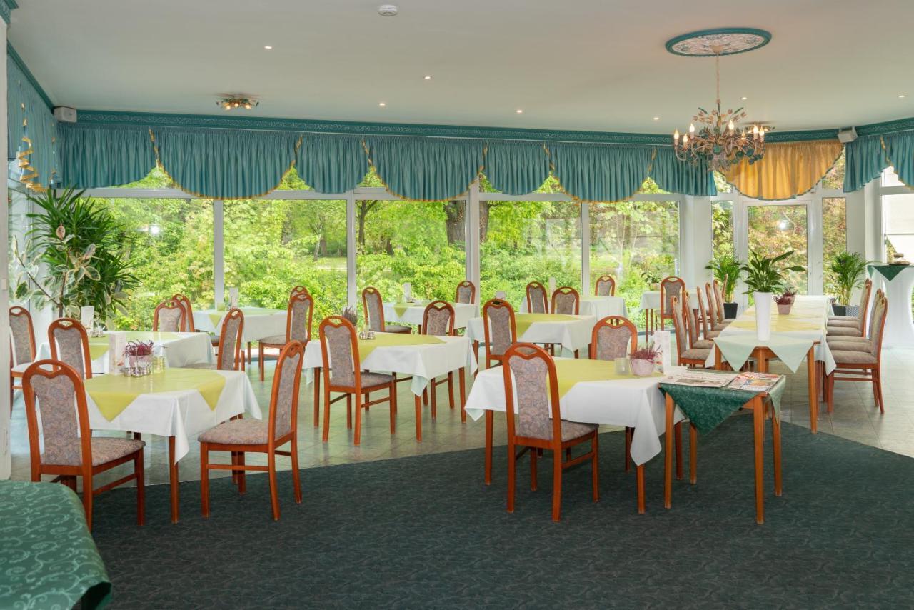 Parkhotel Neustadt Garni Esterno foto
